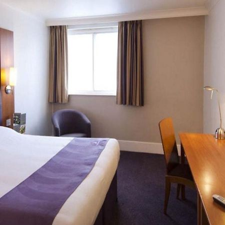 Premier Inn Pontypool Exterior photo