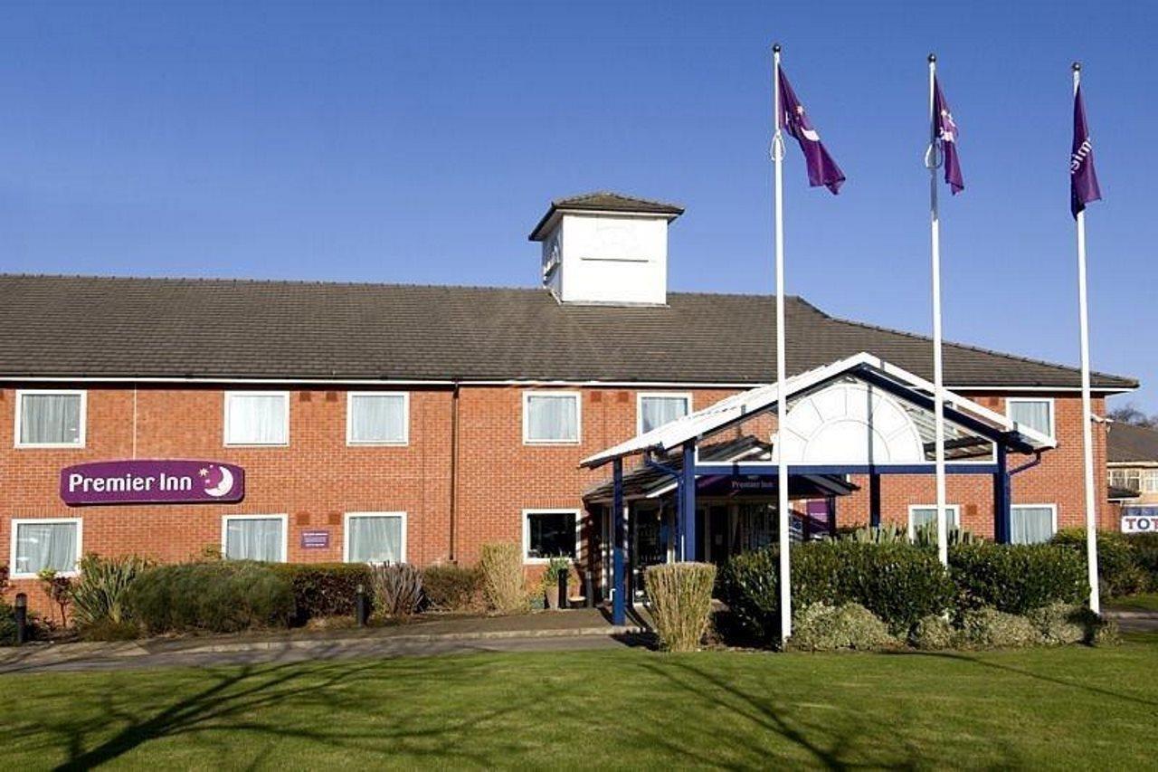 Premier Inn Pontypool Exterior photo