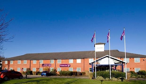 Premier Inn Pontypool Exterior photo